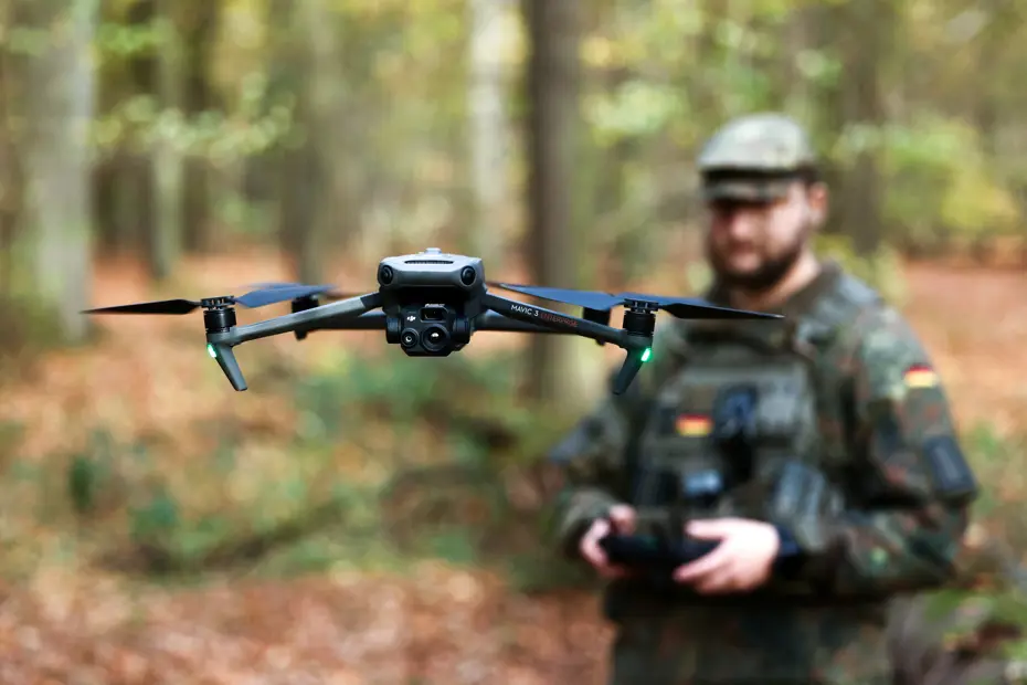 Almanya'nın 100 milyon euro'luk drone avcıları göreve hazır
