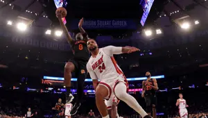 Miami Heat, Knicks'in hayallerini son saniyede yıktı
