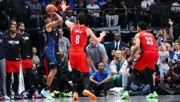 Dallas Mavericks uzatmalarda güldü
