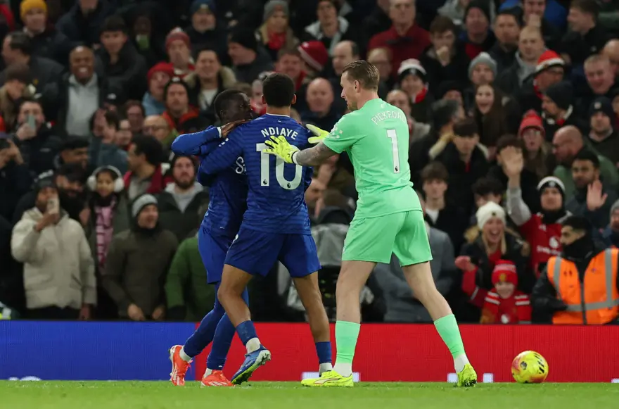 SALDIRMAYA ÇALIŞTI 3