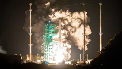 Güney Kore'nin roketi "Nuri" bir ilki başardı