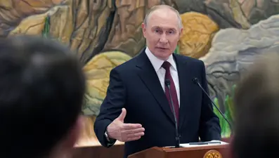Putin: &quot;Zelenski yönetimi meşruiyetini kaybetti, imza atmanın anlamı yok&quot; 