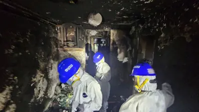 Hong Kong'ta yanan binalarda dayanıksız malzeme tespit edildi, 13 kişi gözaltında