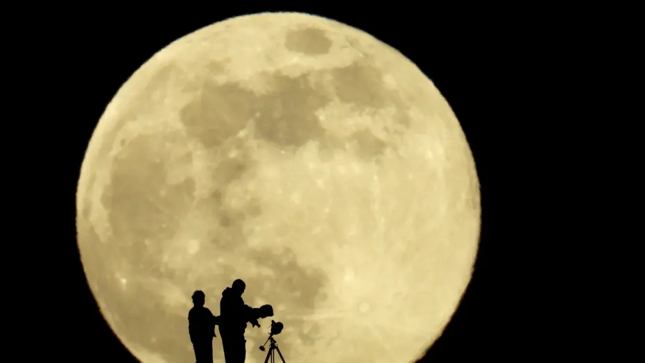 Dünyanın dört bir yanından Süper Dolunay manzaraları