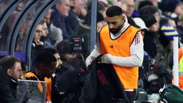 Salah isyan bayrağını çekti