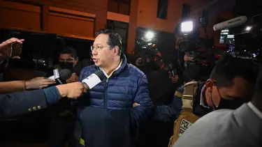 Eski devlet başkanı, görevi devrettikten 1 ay sonra tutuklandı