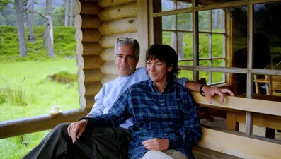 Epstein'in suç ortağı Maxwell ABD Kongresi'nde, susma hakkını kullandı