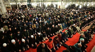 İl il teravih namazı saatleri 2026: Teravih namazı saat kaçta kılınacak? İstanbul, Ankara, İzmir ve tüm illerin namaz vakitleri