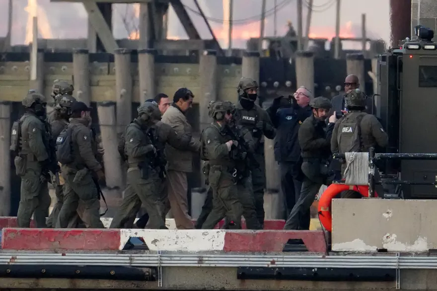 15.21 - "SIRADAKİ ÜLKELERE MESAJ VERİLİYOR" 5