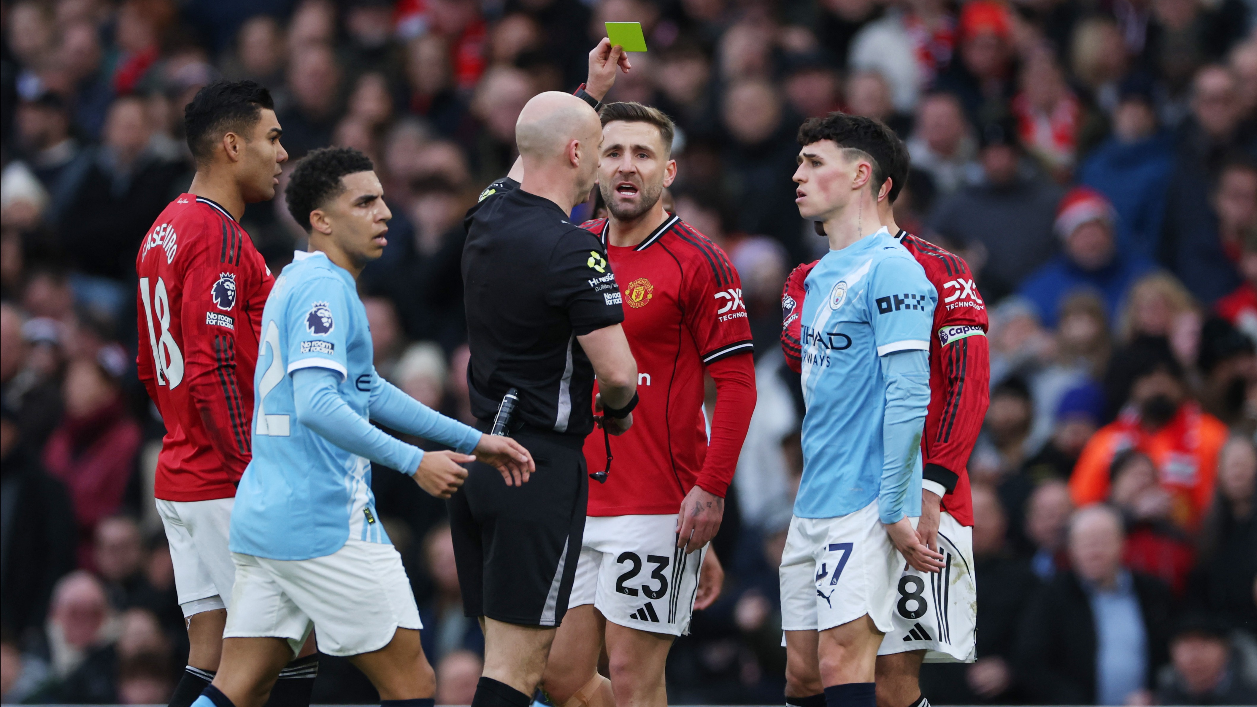 Manchester derbisinde United 5 attı, 2 sayıldı, City dağıldı