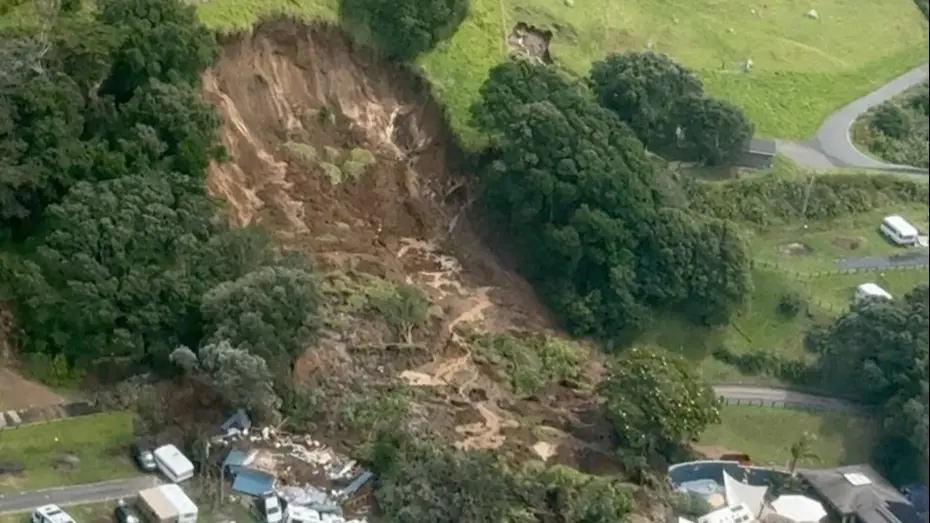 Yeni Zelanda’da kamp alanında heyelan. 