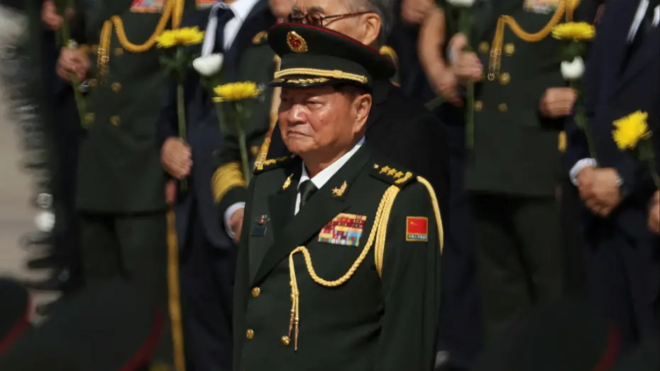 Çin ordusunun en kıdemli generali nükleer sırları ABD'ye vermekle suçlandı