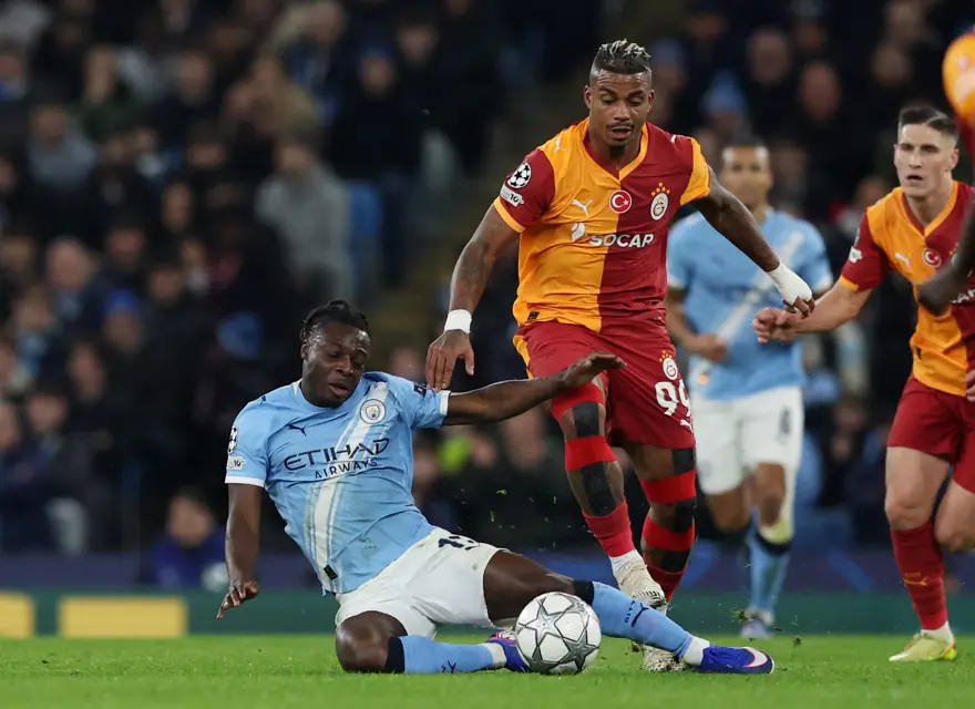 Bir yıl daha Galatasaray forması giyecek. Sözleşmesi otomatik olarak uzadı 2