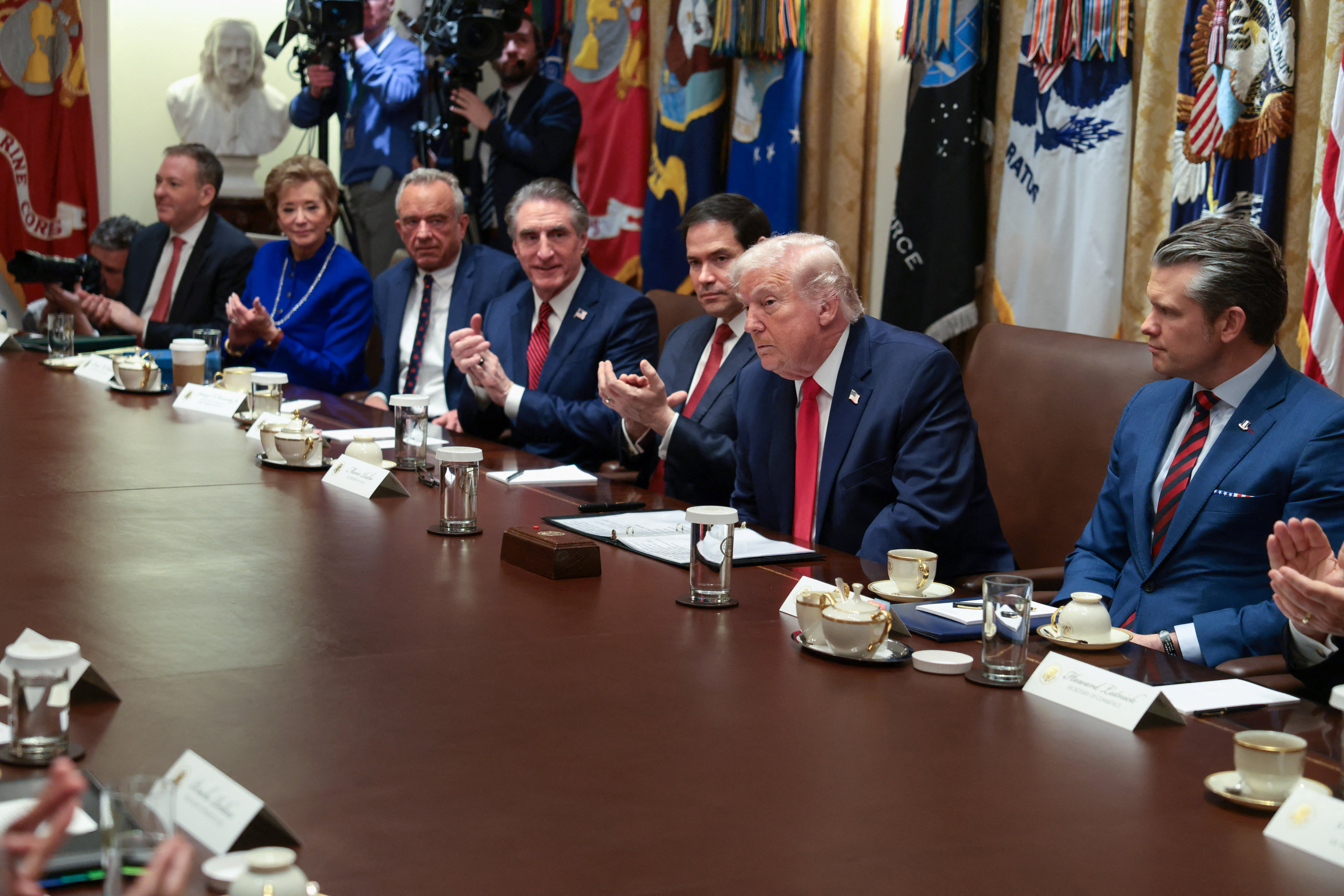 Trump: Hamas silah bırakacak gibi görünüyor