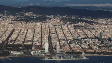 Barcelona yolcuları dikkat! Turist vergileri ikisi katına çıktı