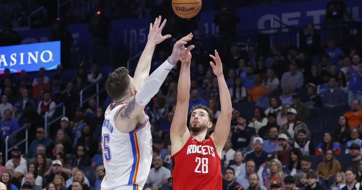 Alperen yine triple-double şov yaptı