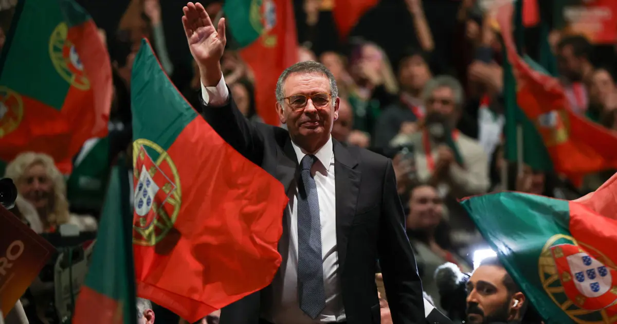 Portekiz'in yeni cumhurbaşkanı Sosyalist Parti'nin adayı Seguro oldu