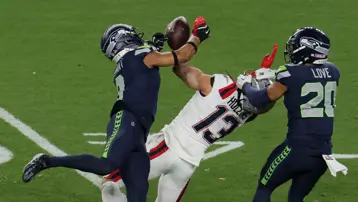 Pahalı biletler ve reklamlar, tartışmalı devre arası gösterileri... İşte Super Bowl'un damga vuran anları