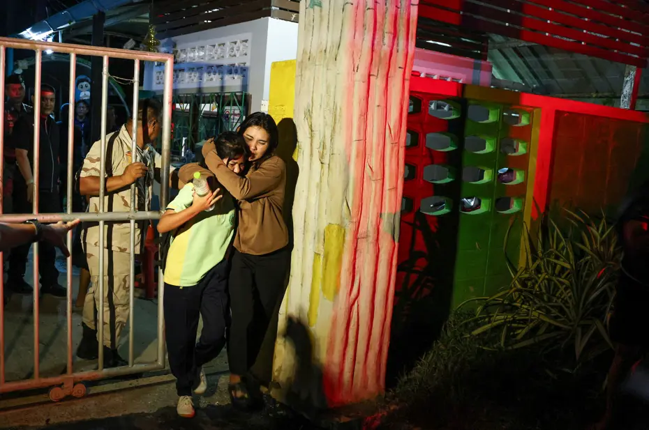 Tayland'da okulda silahlı saldırı. Öğretmenleri vurdu, öğrencileri rehin aldı