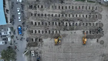 İran Kızılayı: İlkokul saldırısı 2 seferde gerçekleşti 