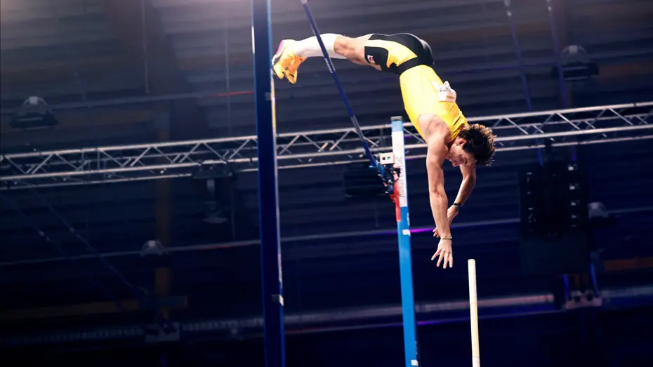 Duplantis 15'inci kez dünya rekorunu kırdı