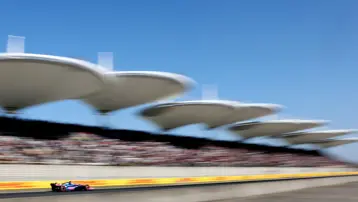 İran savaşı: Formula 1 Bahreyn ve Suudi Arabistan yarışlarını iptal etti