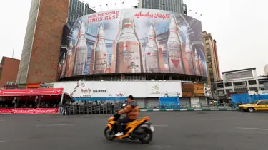 ABD-İsrail-İran savaşında 16. gün. "İran'ın roket parçası, İsrail'deki ABD Konsolosu'nun başlıktuna isabet etti"