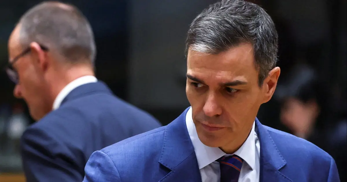 İspanya'dan ABD uçaklarına geçit yok: Hava sahalarını kapattılar