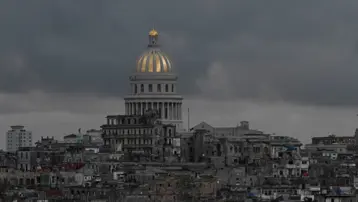 Küba'da yakıt krizi ülkeyi karanlığa sürüklüyor