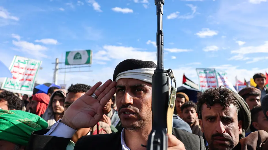 Husiler resmen savaşa katıldı. İsrail'e ilk füze saldırısı