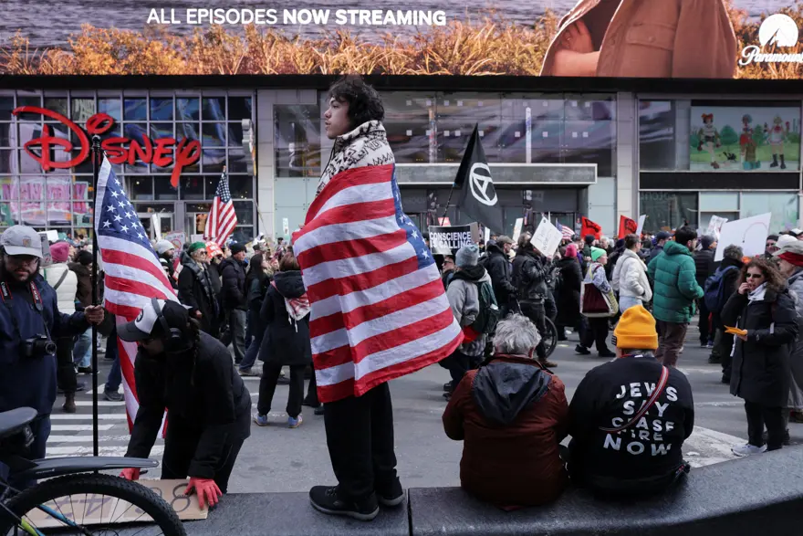 BEYAZ SARAY PROTESTOLARI 