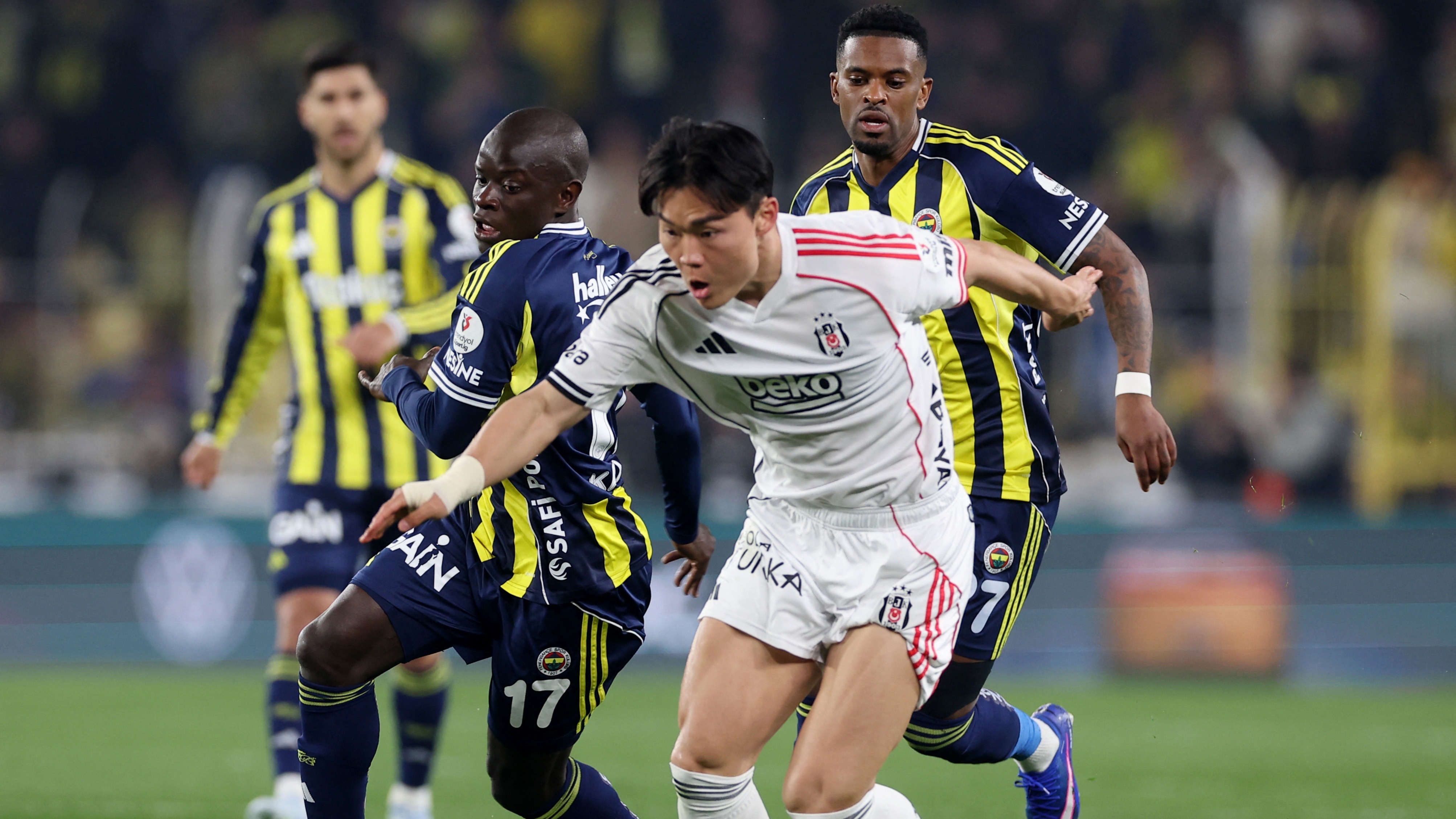 Fenerbahçe-Beşiktaş derbisine geri sayım. İlk 11'ler belli oldu