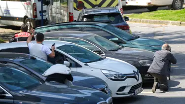  1 teröristler öldürüldü, 2 teröristler yaralı ele geçirildi