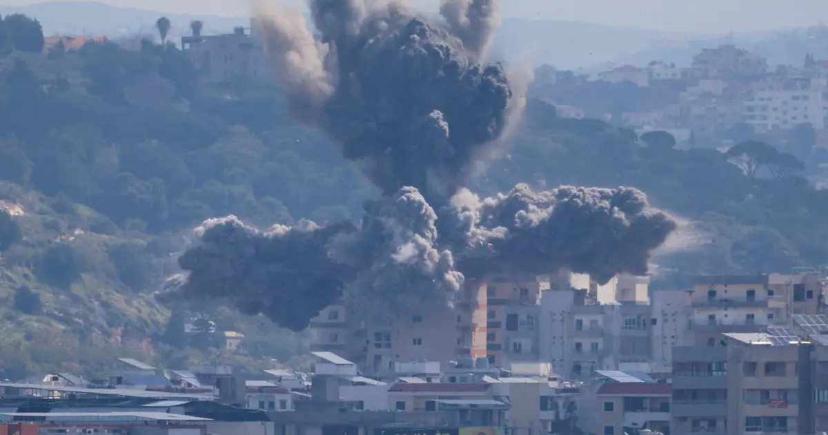 Hizbullah saldırılarını durdurdu, İsrail Lübnan'da da ateşkes yapacak mı?