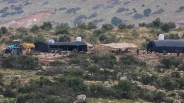 İsrail Batı Şeria'da kanun dışı koloni yerleri kuruyor