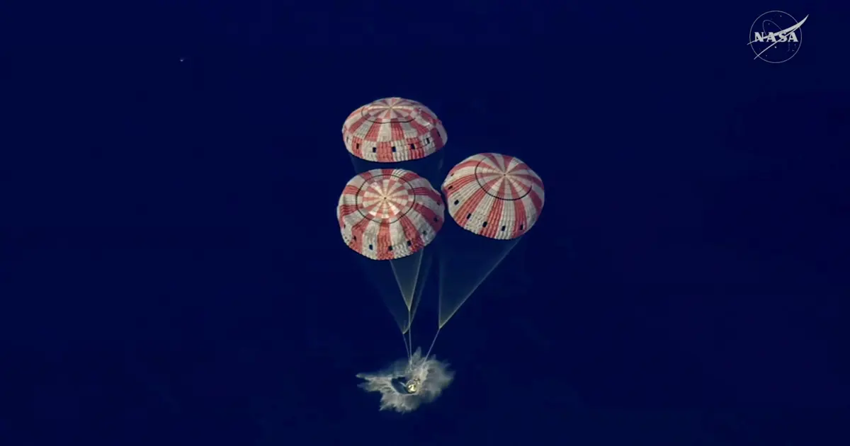 Derin uzaydan tarihi dönüş