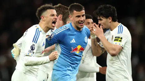 Premier Lig'de tam 45 yıl sonra gelen zafer. Leeds, MANU'yu devirdi