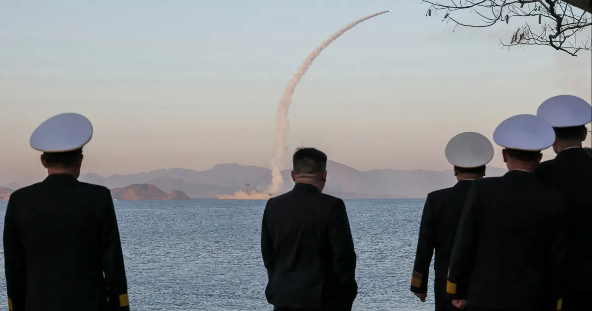 Kuzey Kore seyir ve gemisavar füzeleri denedi