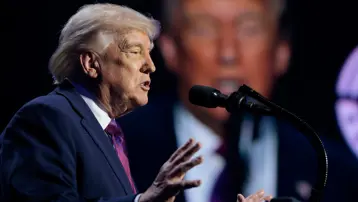 Trump'tan Küba mesajı. "Çok yakında 70 yıldır beklenen gün gelecek"