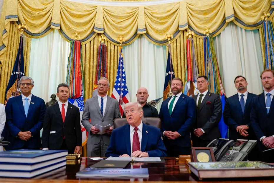 Trump: İran bize şantaj yapamaz