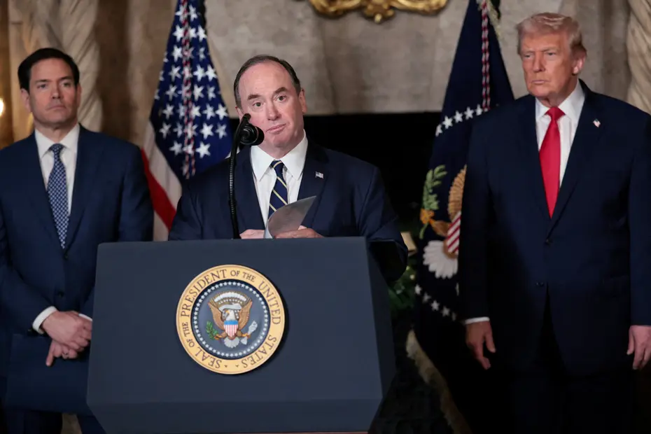 ABD Donanma Sekreteri Phelan da görevden ayrıldı