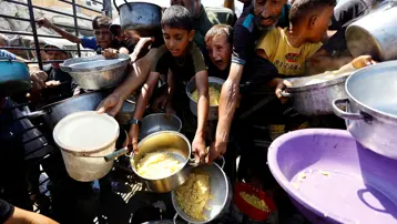 İsrail, Gazze'de yemek dağıtım noktasını vurdu