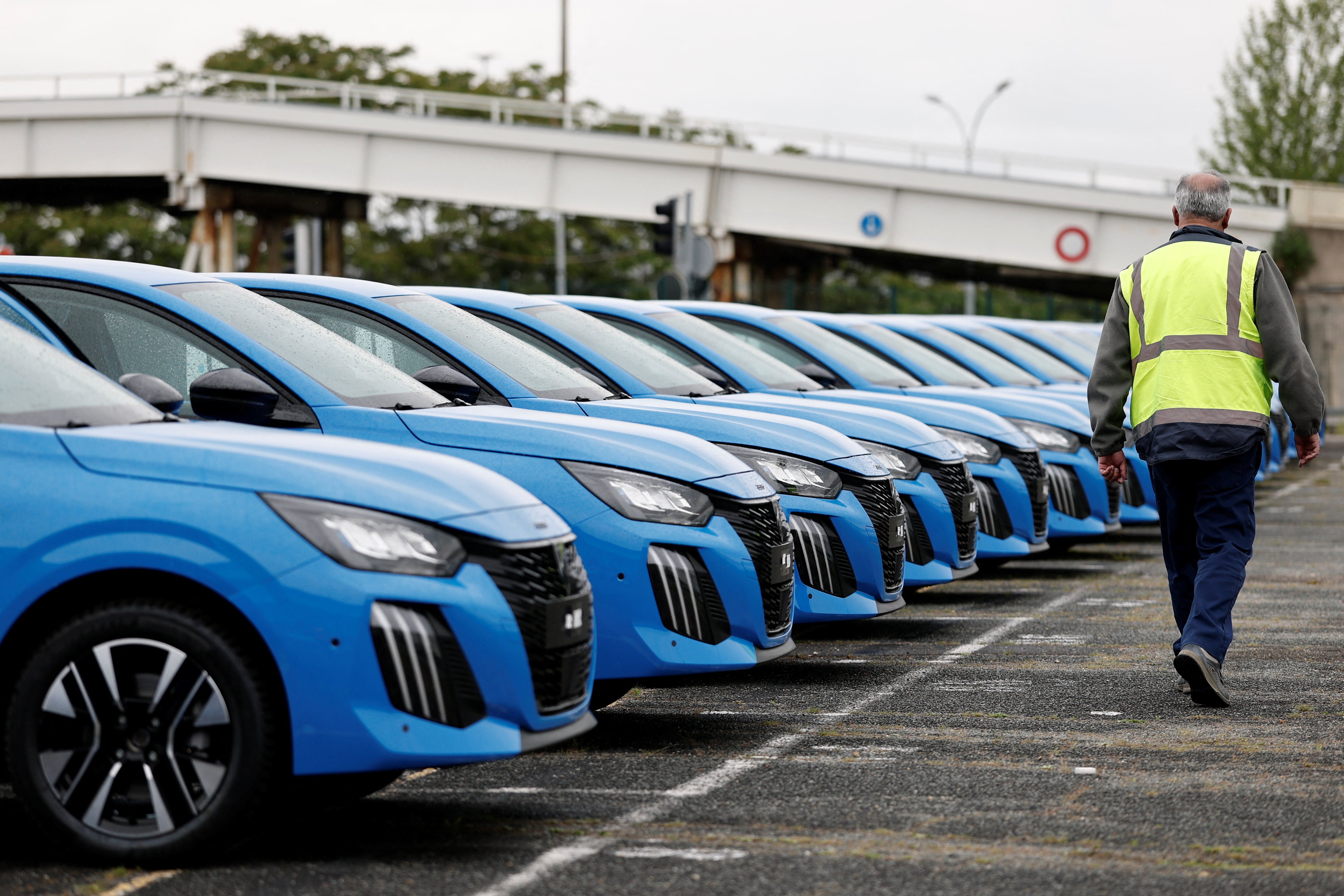 Stellantis’ten 60 milyar euroluk dönüşüm planı: Avrupa’da küçülme, Çin’le ortaklık