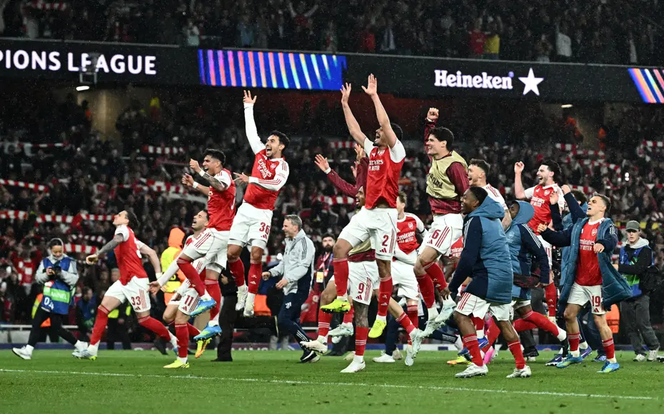 UEFA Şampiyonlar Ligi'nde ilk finalist Arsenal
