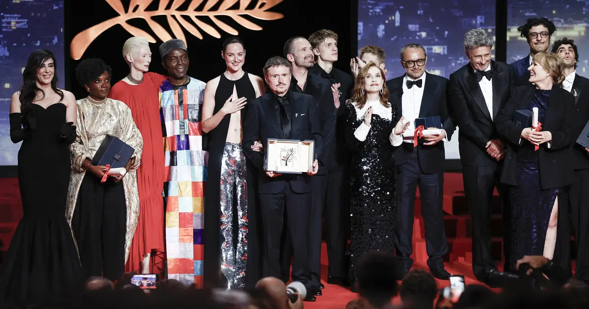 Cannes’da Altın Palmiye “Fjord”un oldu