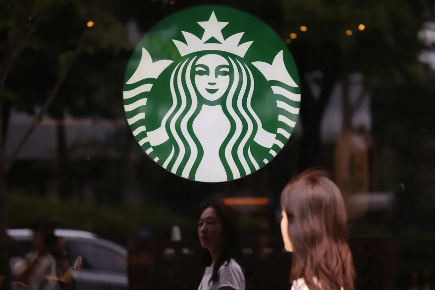Güney Kore’de Starbucks krizi. Tüm şubeler yarım gün kapatılacak, tarih eğitimi verilecek 1