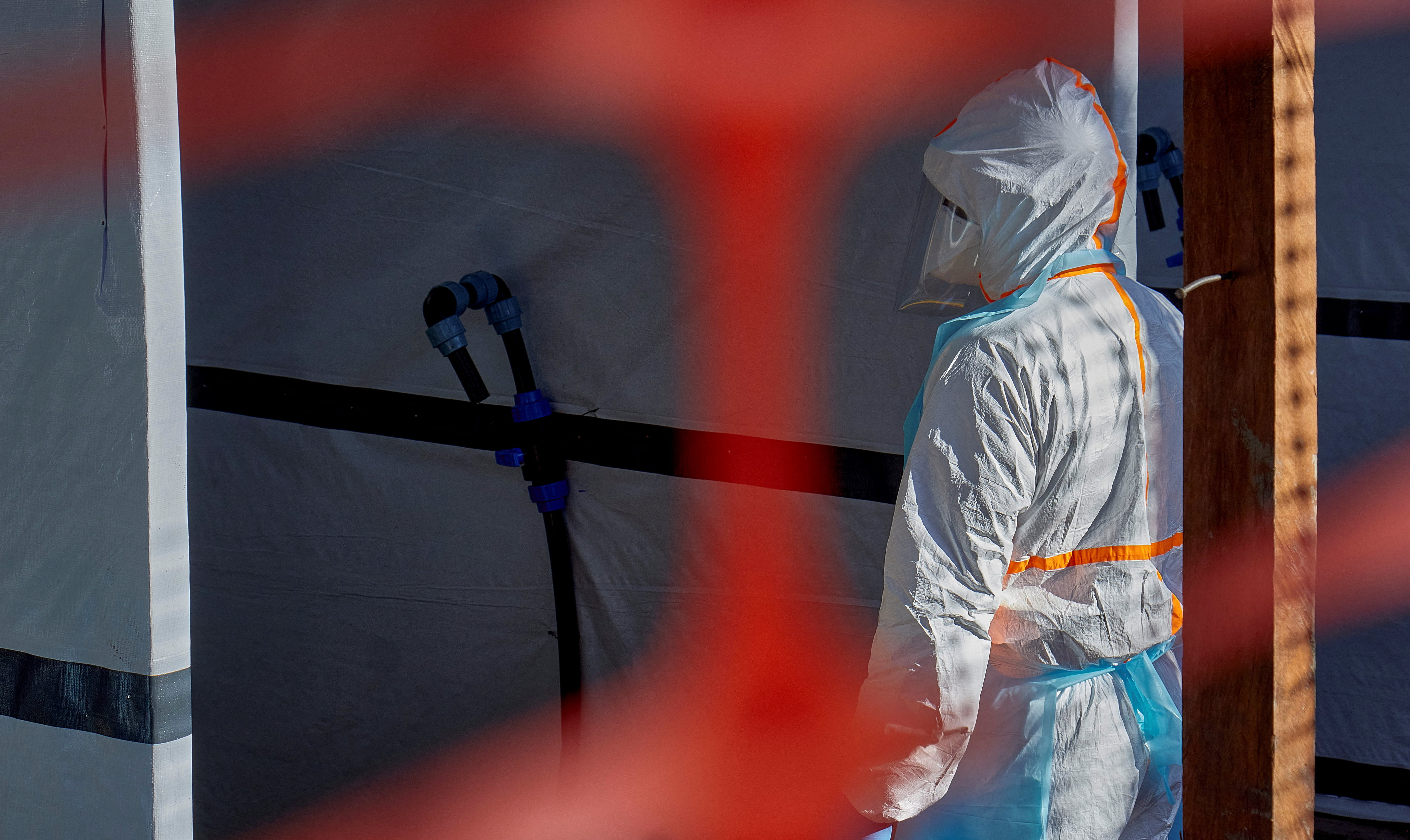 Brezilya'da Ebola paniği. İki hasta izolasyona alındı