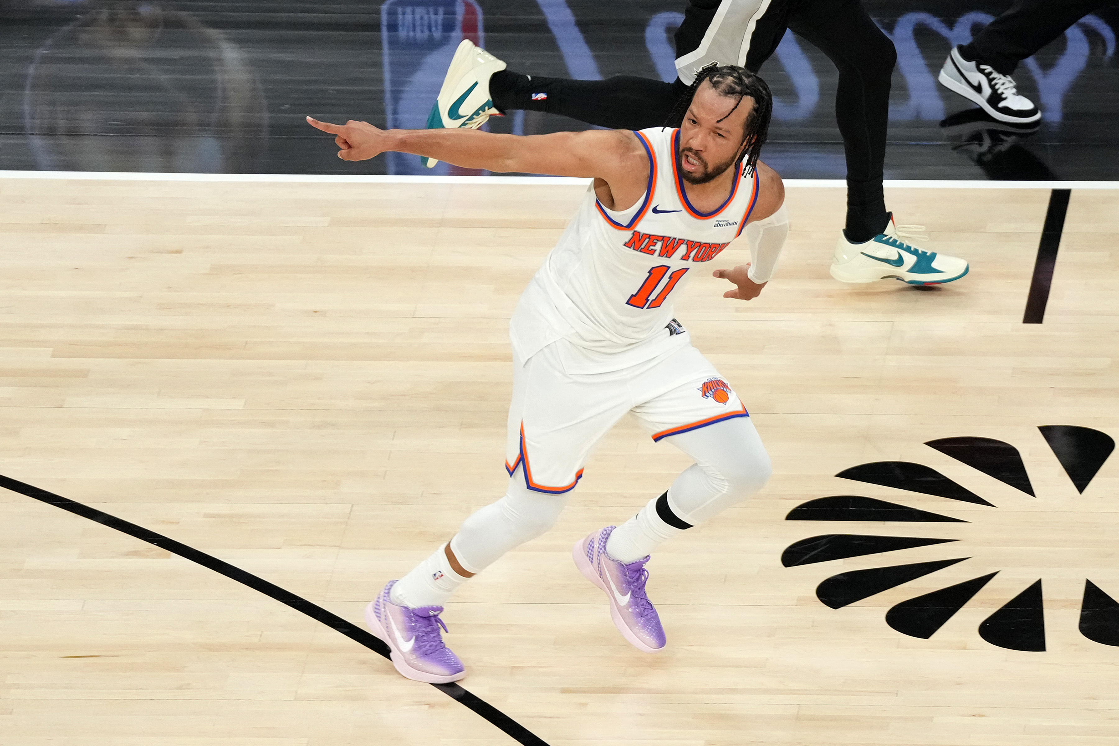 Knicks, NBA finallerinde 1-0 önde