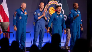 İnsanlık Ay'a dönüyor. Artemis III görevinin astronotları açıklandı