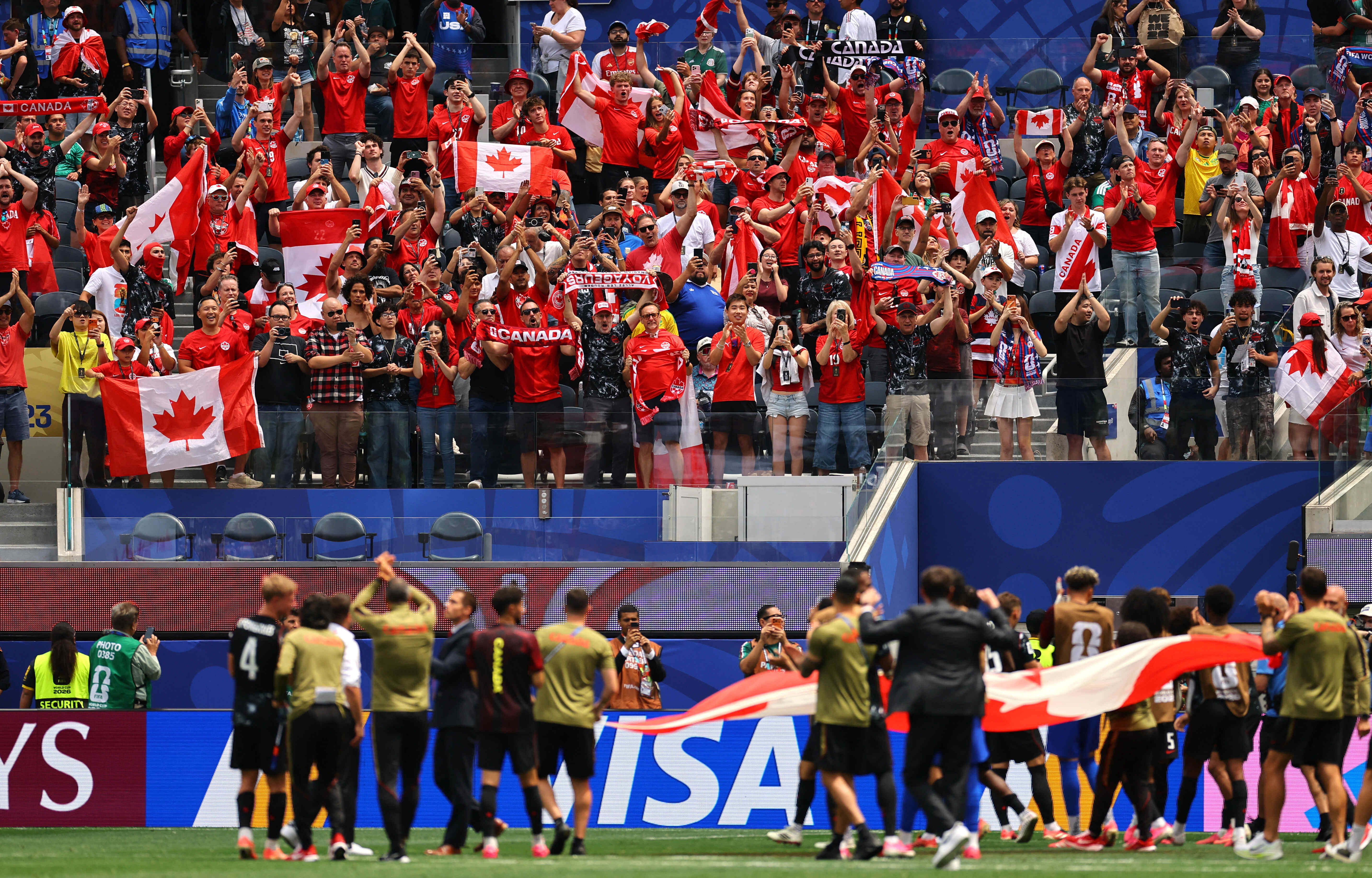 Kanada, 2026 FIFA Dünya Kupası'nda son 16 turuna yükselen ilk ülke oldu